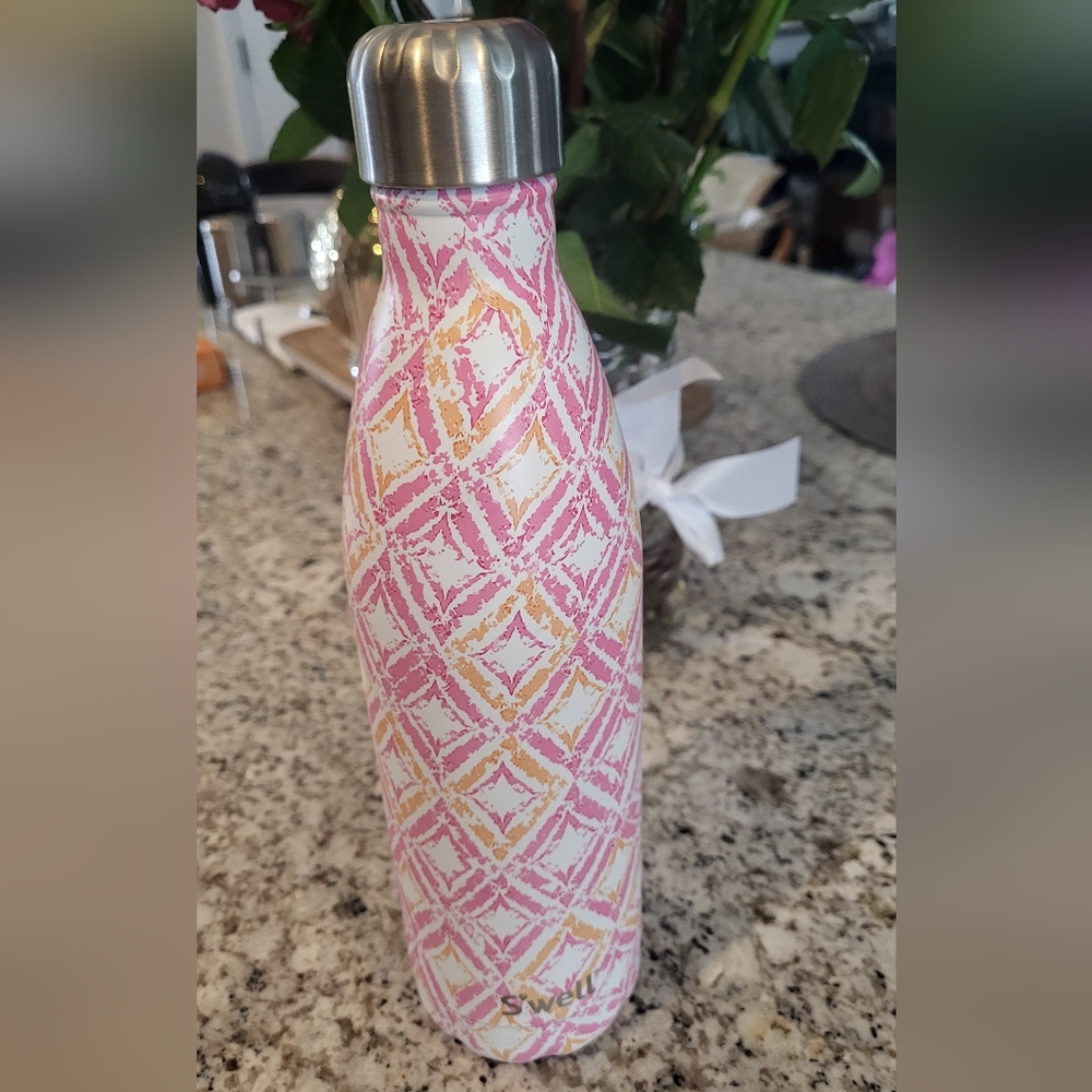 S'well Pink and Orange Patterned Stainless Water Bottle. EUC